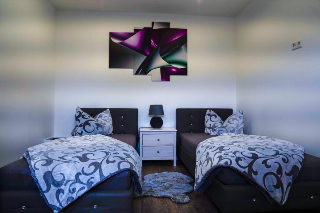 Ht Appartement Nr 2 Greppin Exteriér fotografie